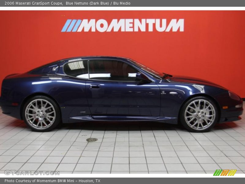Blue Nettuno (Dark Blue) / Blu Medio 2006 Maserati GranSport Coupe