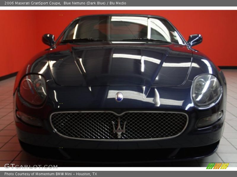 Blue Nettuno (Dark Blue) / Blu Medio 2006 Maserati GranSport Coupe