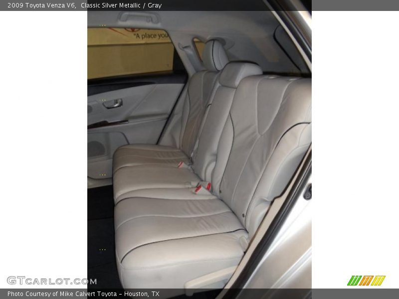 Classic Silver Metallic / Gray 2009 Toyota Venza V6