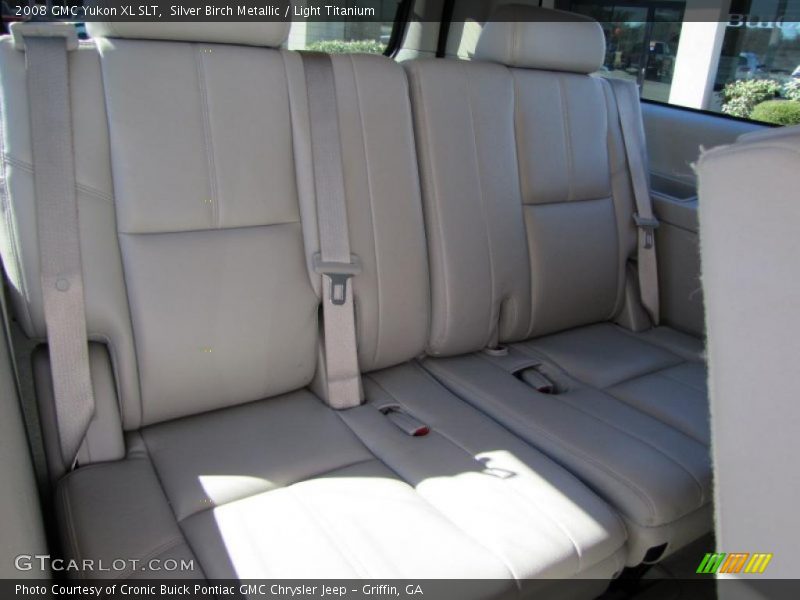 Silver Birch Metallic / Light Titanium 2008 GMC Yukon XL SLT