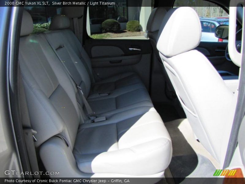 Silver Birch Metallic / Light Titanium 2008 GMC Yukon XL SLT