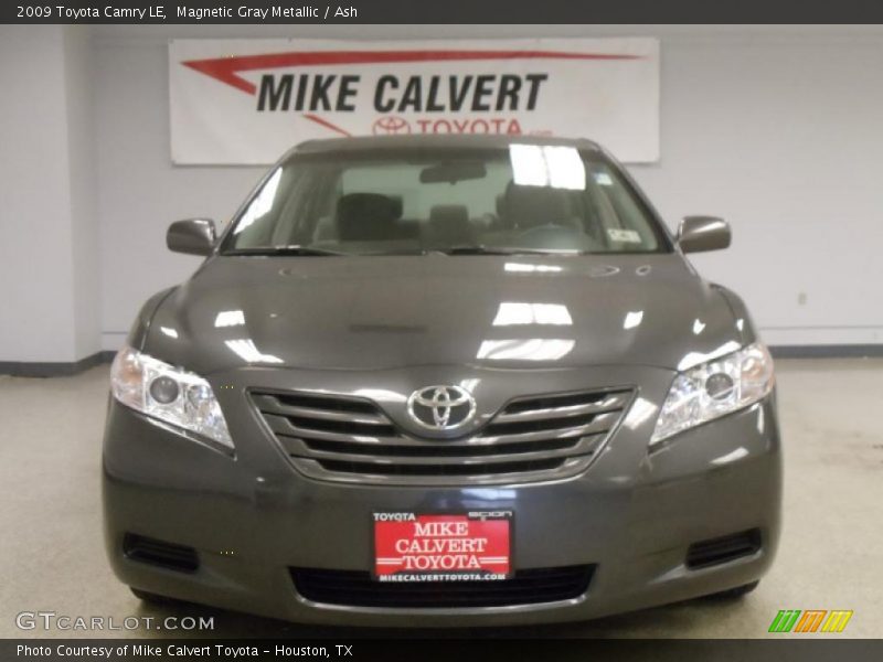 Magnetic Gray Metallic / Ash 2009 Toyota Camry LE