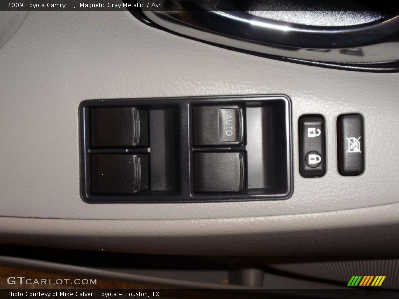 Magnetic Gray Metallic / Ash 2009 Toyota Camry LE