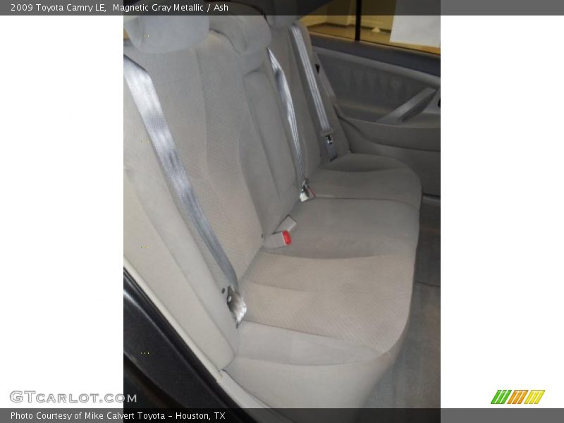 Magnetic Gray Metallic / Ash 2009 Toyota Camry LE