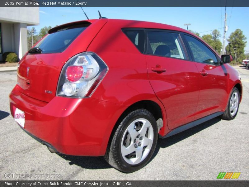 Red Hot Metallic / Ebony 2009 Pontiac Vibe
