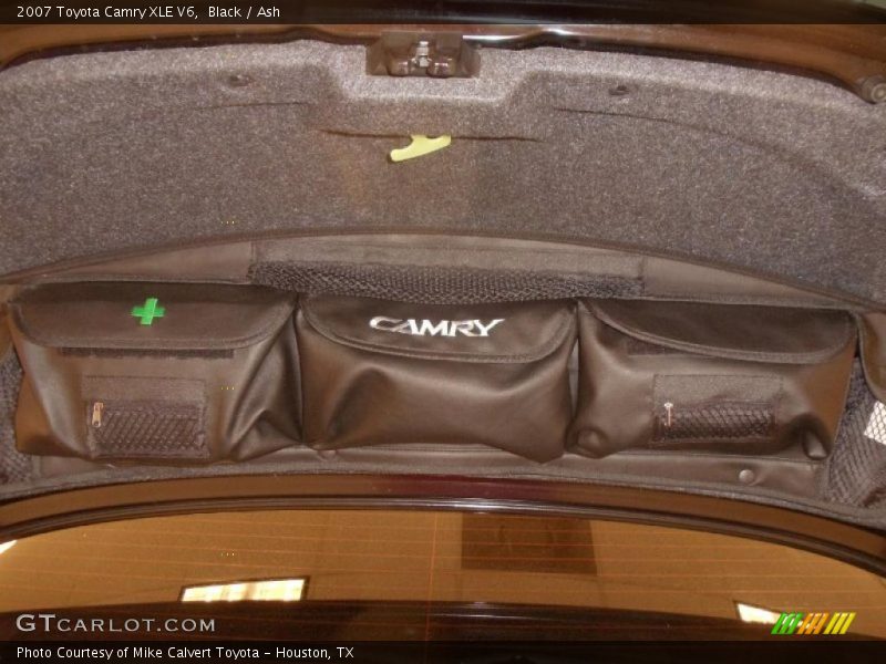 Black / Ash 2007 Toyota Camry XLE V6