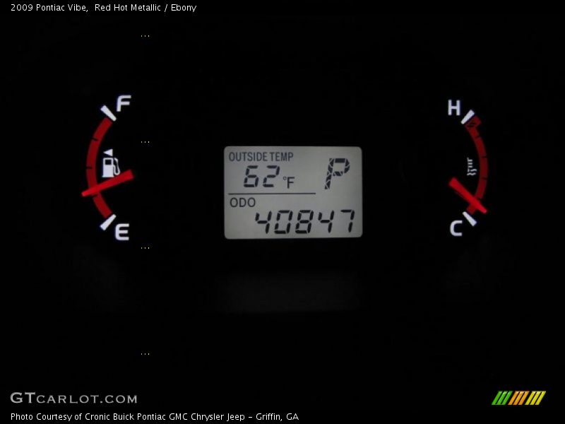 Red Hot Metallic / Ebony 2009 Pontiac Vibe