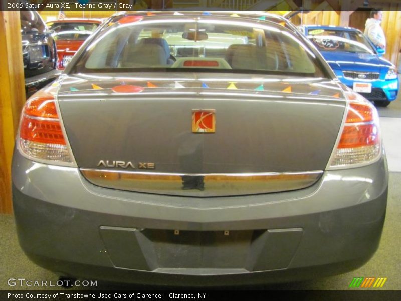 Techno Gray / Gray 2009 Saturn Aura XE