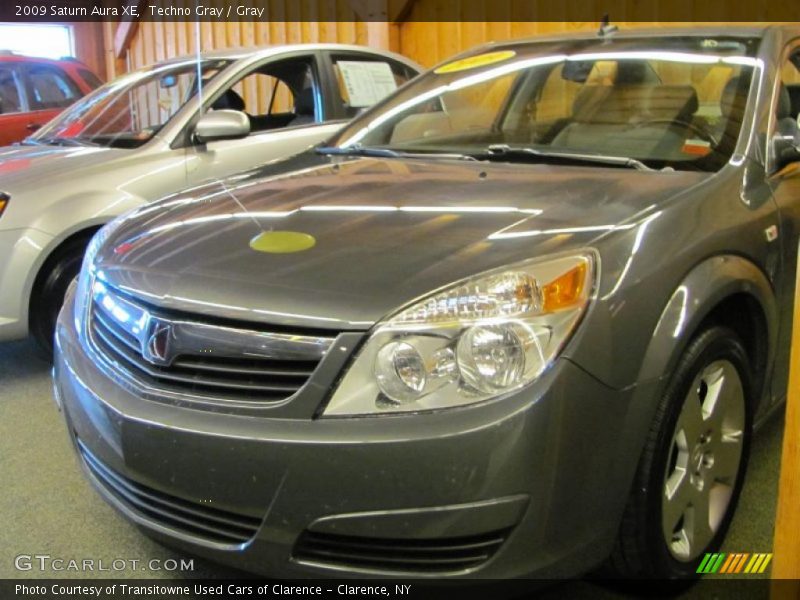 Techno Gray / Gray 2009 Saturn Aura XE