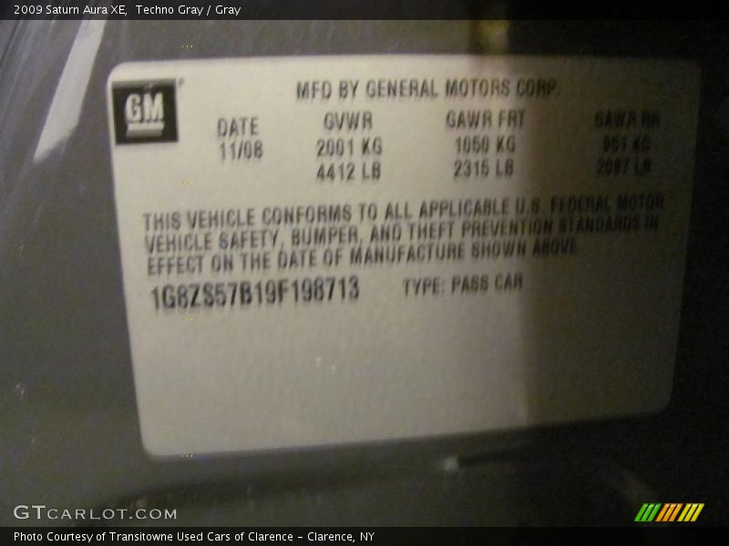 Techno Gray / Gray 2009 Saturn Aura XE