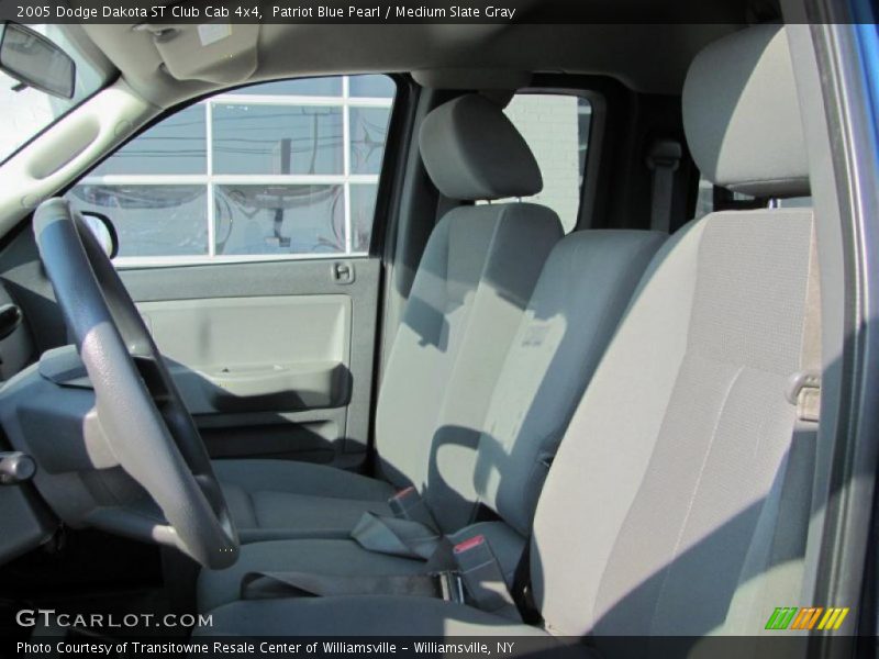 Patriot Blue Pearl / Medium Slate Gray 2005 Dodge Dakota ST Club Cab 4x4