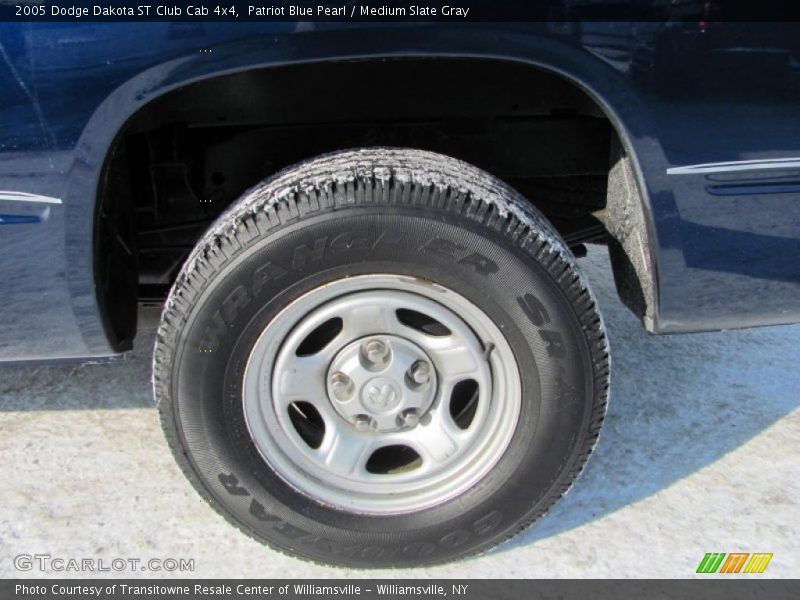 Patriot Blue Pearl / Medium Slate Gray 2005 Dodge Dakota ST Club Cab 4x4