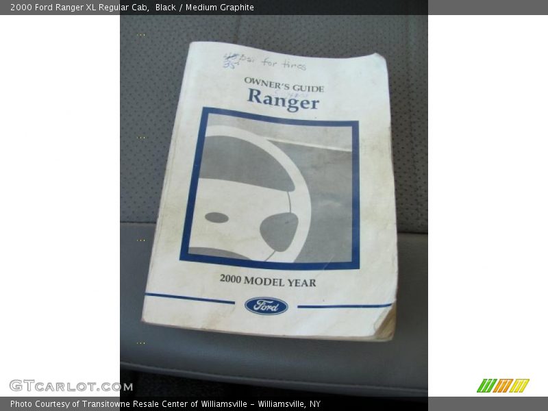 Black / Medium Graphite 2000 Ford Ranger XL Regular Cab