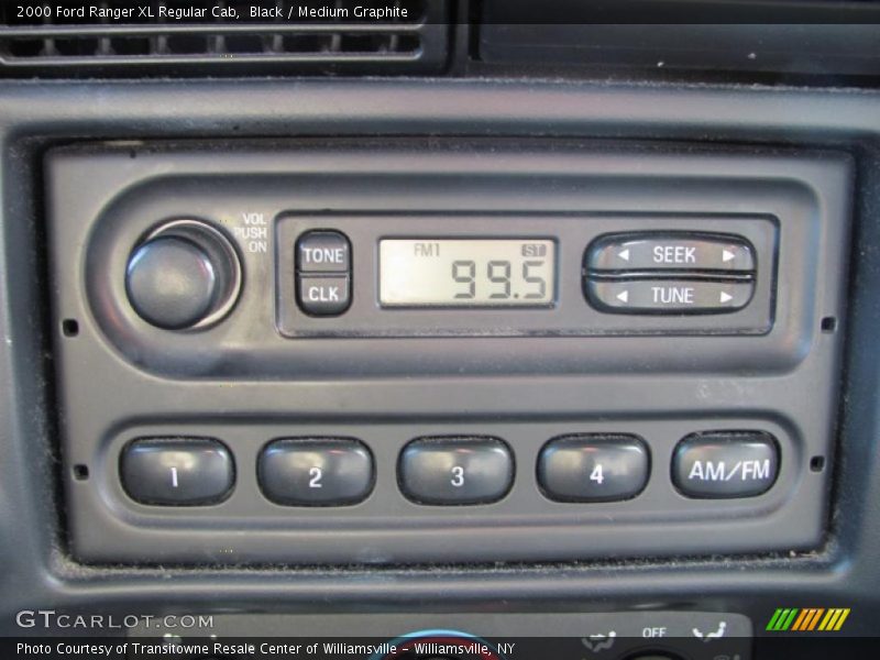 Black / Medium Graphite 2000 Ford Ranger XL Regular Cab