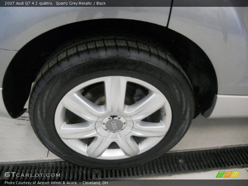 Quartz Grey Metallic / Black 2007 Audi Q7 4.2 quattro