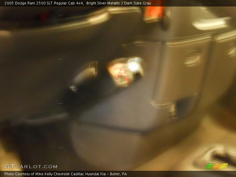 Bright Silver Metallic / Dark Slate Gray 2005 Dodge Ram 2500 SLT Regular Cab 4x4