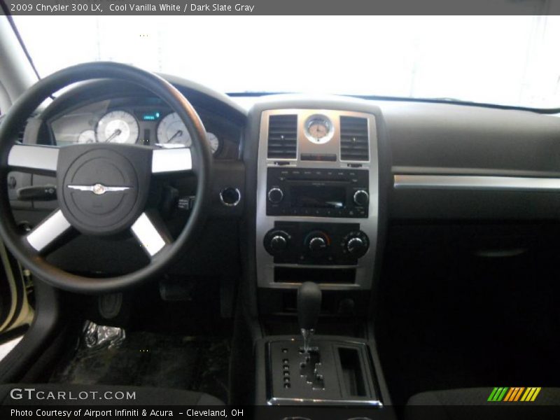 Cool Vanilla White / Dark Slate Gray 2009 Chrysler 300 LX