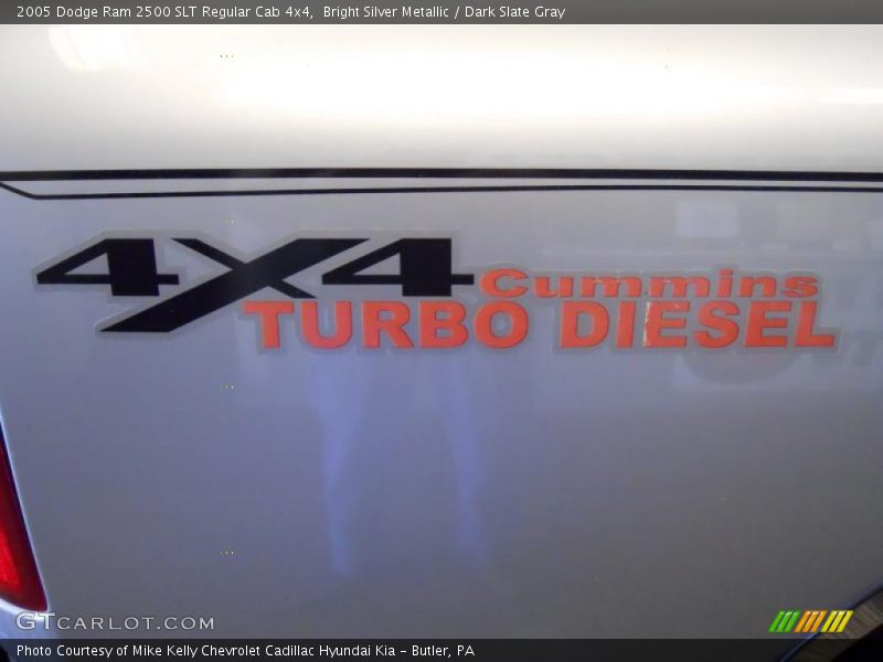 Bright Silver Metallic / Dark Slate Gray 2005 Dodge Ram 2500 SLT Regular Cab 4x4