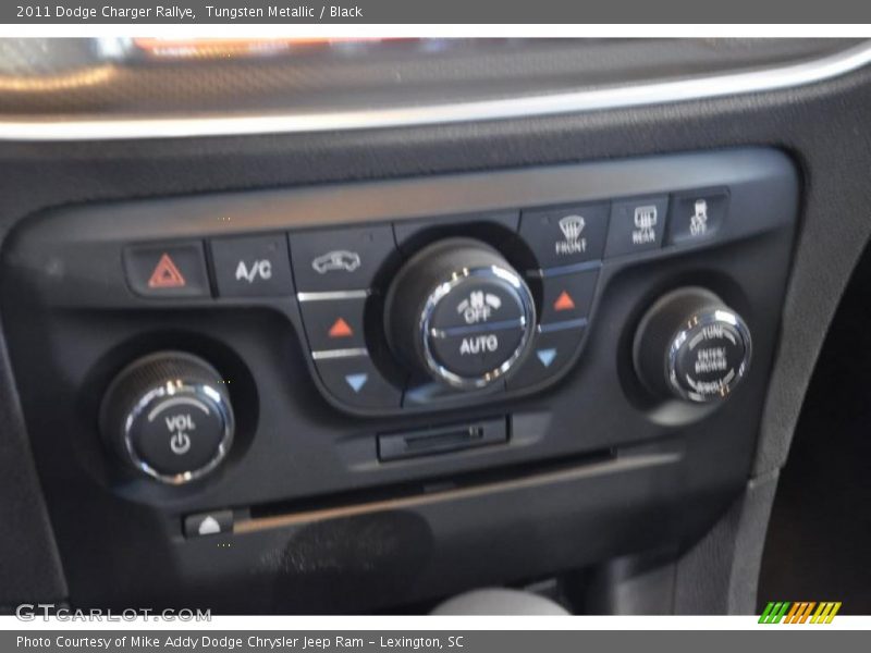 Controls of 2011 Charger Rallye