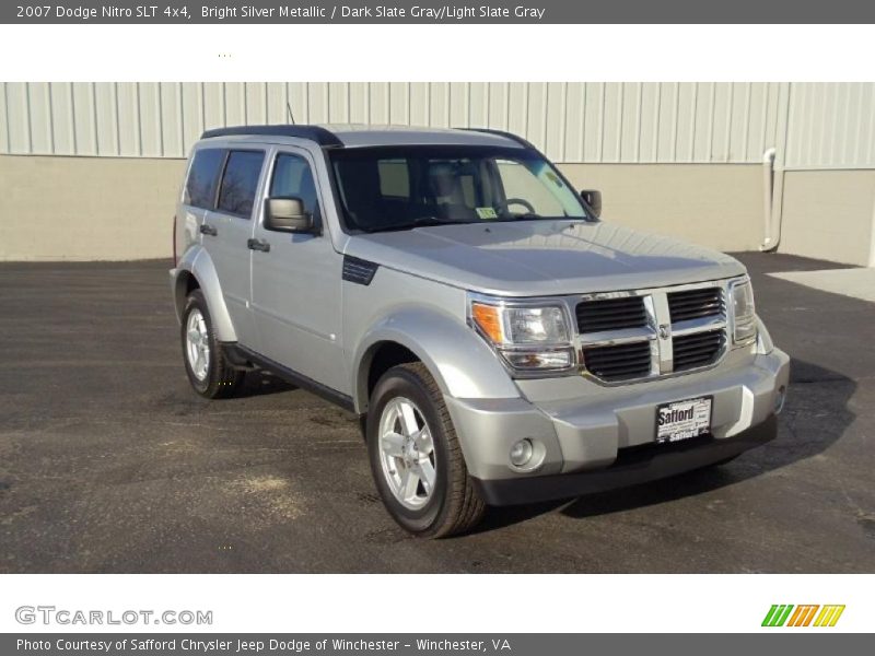 Front 3/4 View of 2007 Nitro SLT 4x4