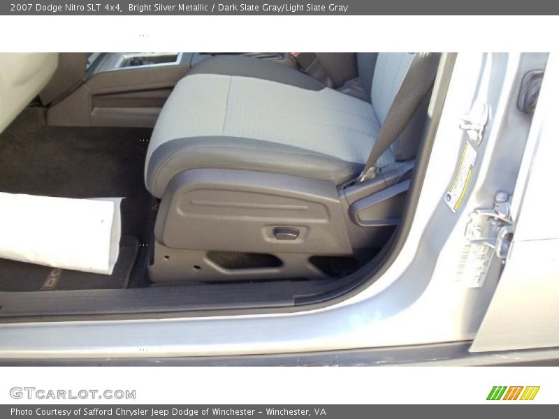 Bright Silver Metallic / Dark Slate Gray/Light Slate Gray 2007 Dodge Nitro SLT 4x4