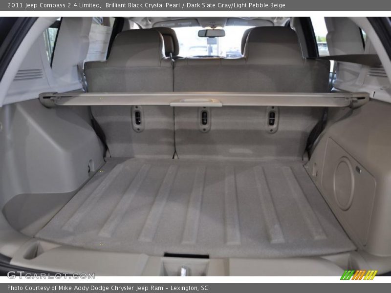  2011 Compass 2.4 Limited Trunk