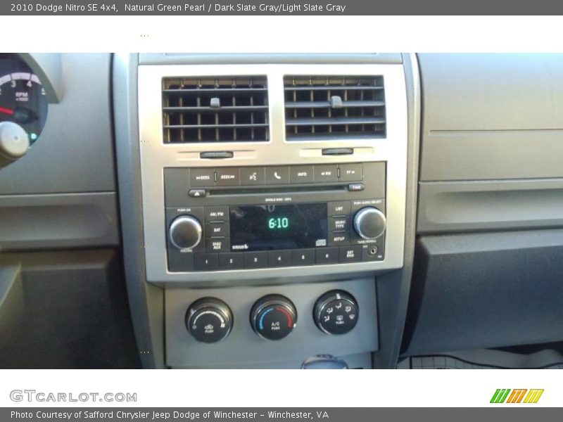 Natural Green Pearl / Dark Slate Gray/Light Slate Gray 2010 Dodge Nitro SE 4x4