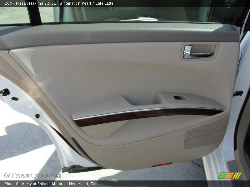 Winter Frost Pearl / Cafe Latte 2007 Nissan Maxima 3.5 SL