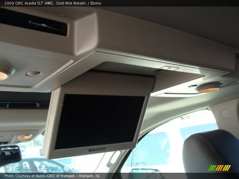 Gold Mist Metallic / Ebony 2009 GMC Acadia SLT AWD