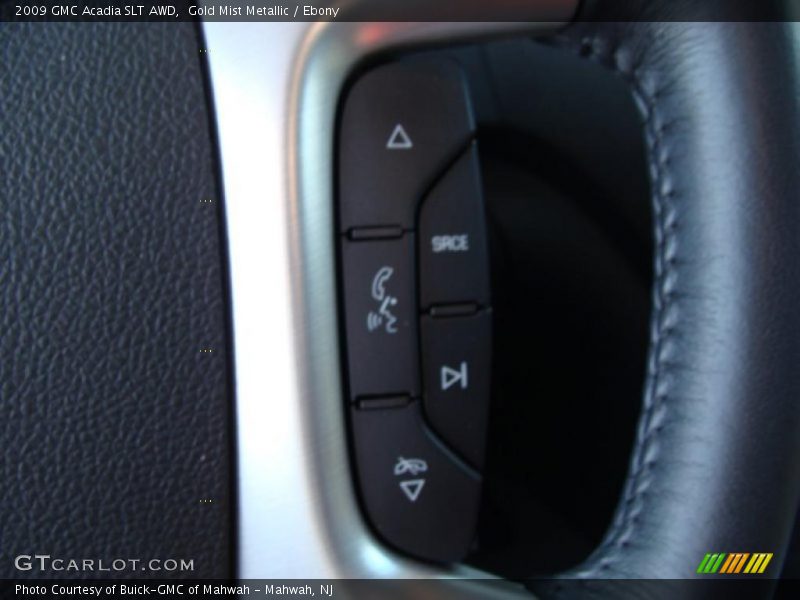 Gold Mist Metallic / Ebony 2009 GMC Acadia SLT AWD