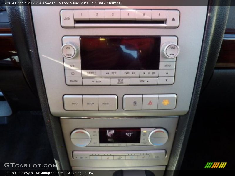 Controls of 2009 MKZ AWD Sedan