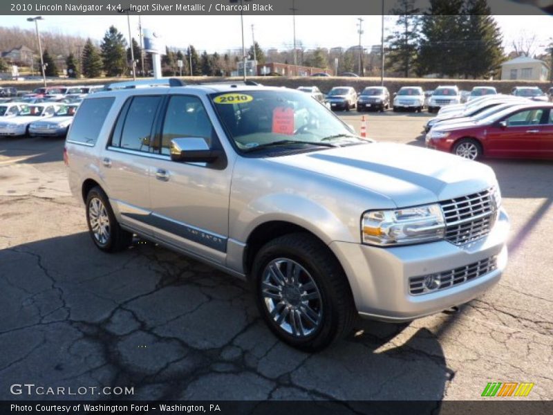 Ingot Silver Metallic / Charcoal Black 2010 Lincoln Navigator 4x4