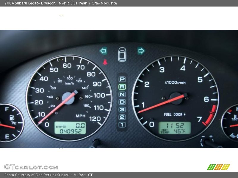 Mystic Blue Pearl / Gray Moquette 2004 Subaru Legacy L Wagon