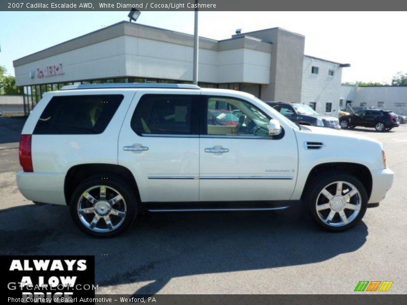 White Diamond / Cocoa/Light Cashmere 2007 Cadillac Escalade AWD
