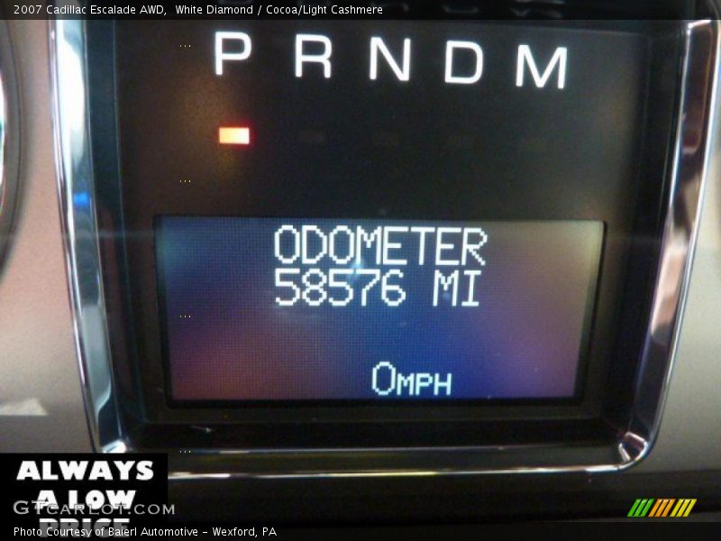 White Diamond / Cocoa/Light Cashmere 2007 Cadillac Escalade AWD