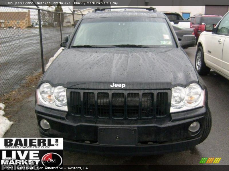 Black / Medium Slate Gray 2005 Jeep Grand Cherokee Laredo 4x4