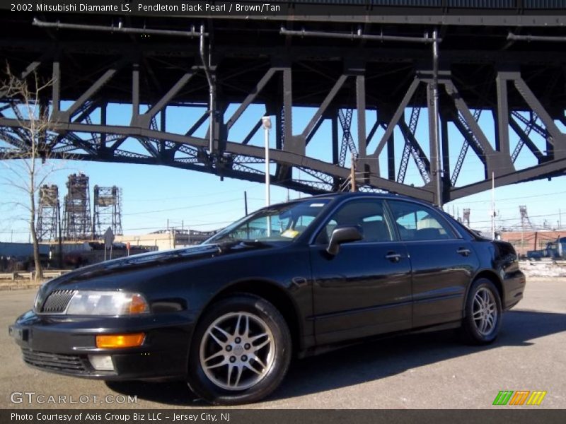 Pendleton Black Pearl / Brown/Tan 2002 Mitsubishi Diamante LS