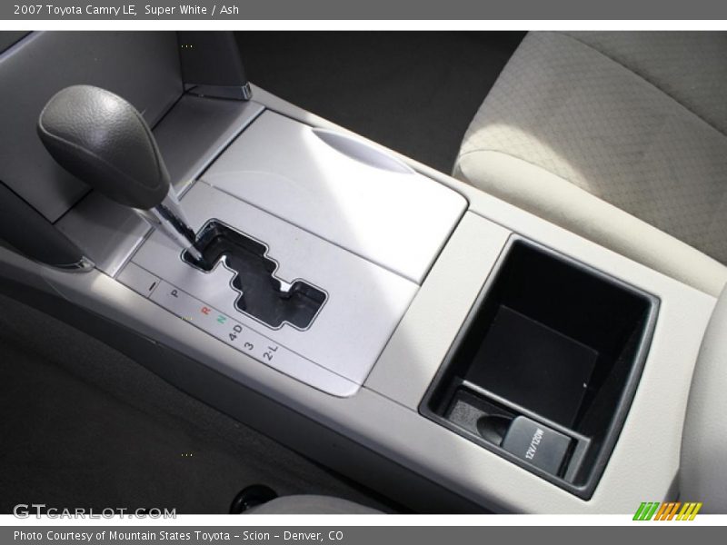 Super White / Ash 2007 Toyota Camry LE