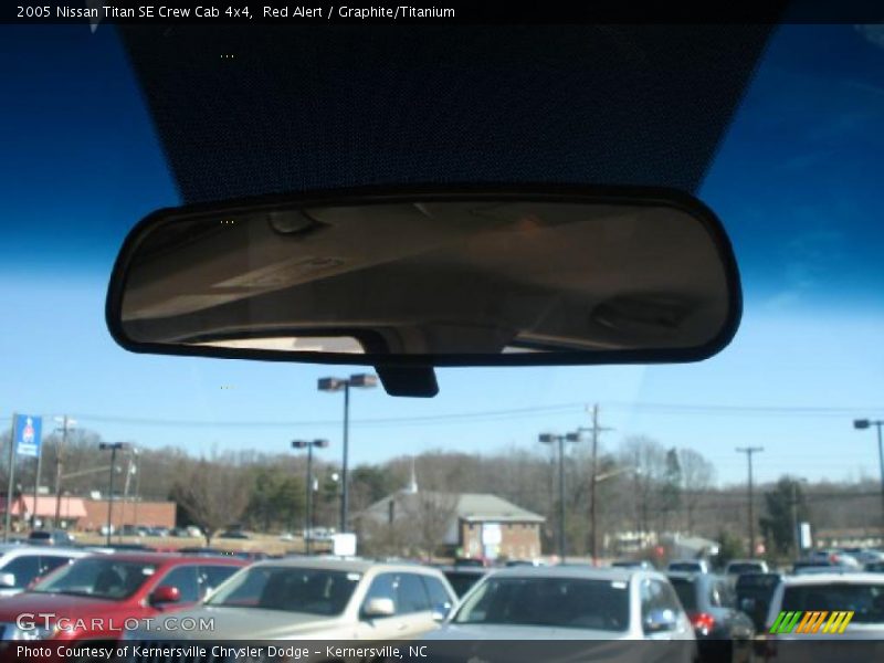 Red Alert / Graphite/Titanium 2005 Nissan Titan SE Crew Cab 4x4
