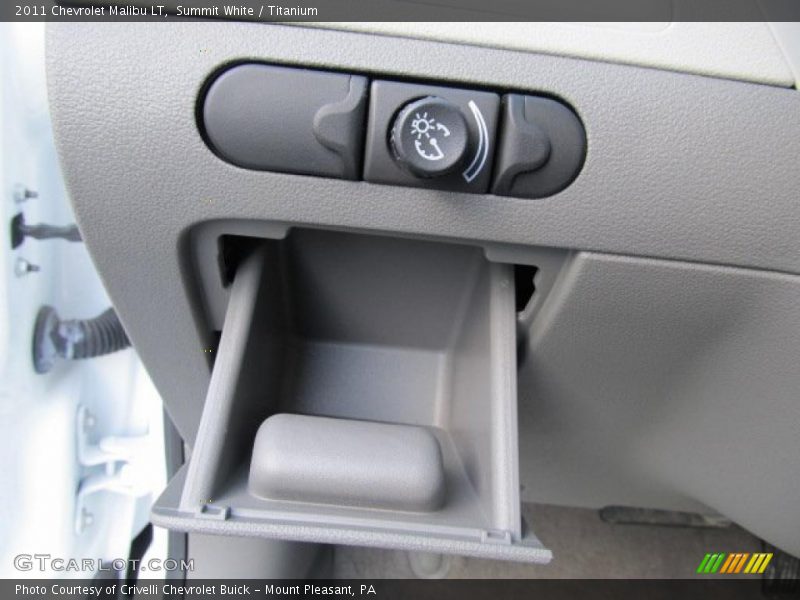 Summit White / Titanium 2011 Chevrolet Malibu LT