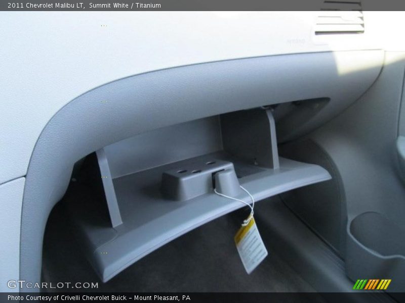 Summit White / Titanium 2011 Chevrolet Malibu LT