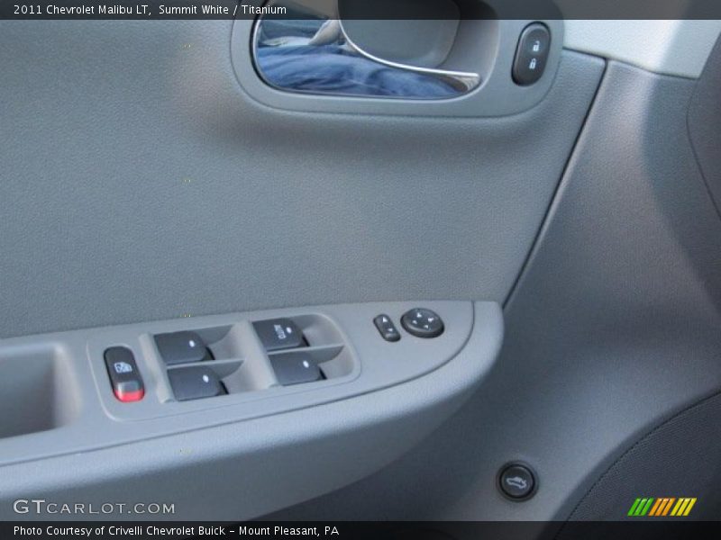 Summit White / Titanium 2011 Chevrolet Malibu LT