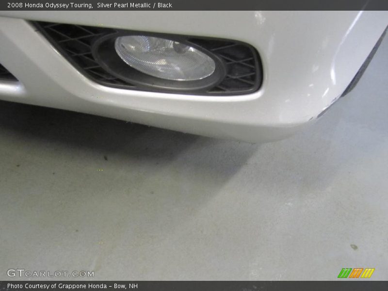 Silver Pearl Metallic / Black 2008 Honda Odyssey Touring