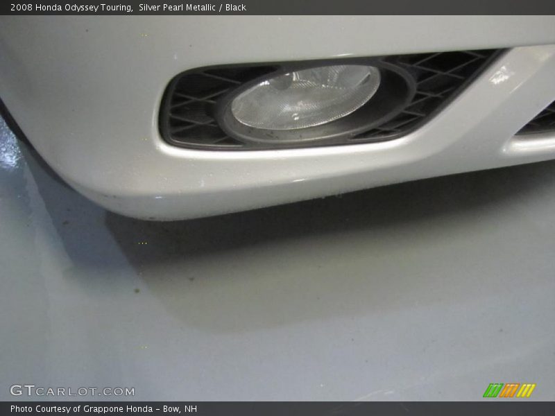 Silver Pearl Metallic / Black 2008 Honda Odyssey Touring