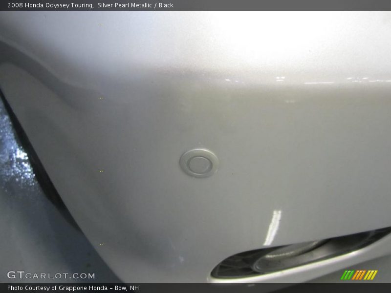 Silver Pearl Metallic / Black 2008 Honda Odyssey Touring