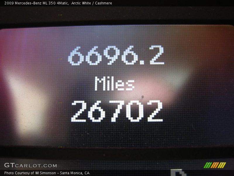 Arctic White / Cashmere 2009 Mercedes-Benz ML 350 4Matic