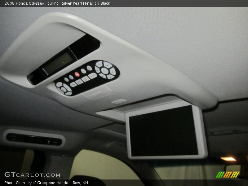 Silver Pearl Metallic / Black 2008 Honda Odyssey Touring