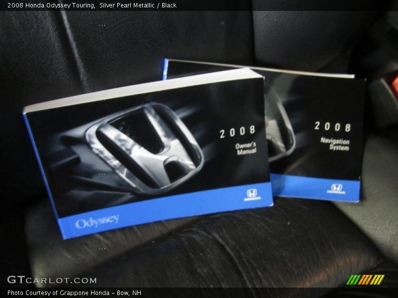 Silver Pearl Metallic / Black 2008 Honda Odyssey Touring