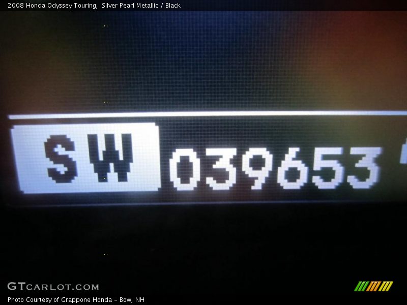 Silver Pearl Metallic / Black 2008 Honda Odyssey Touring