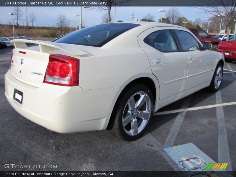 Cool Vanilla / Dark Slate Gray 2010 Dodge Charger Rallye